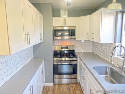 4567 Kansas St, San Diego, CA, 92116 | Card Image