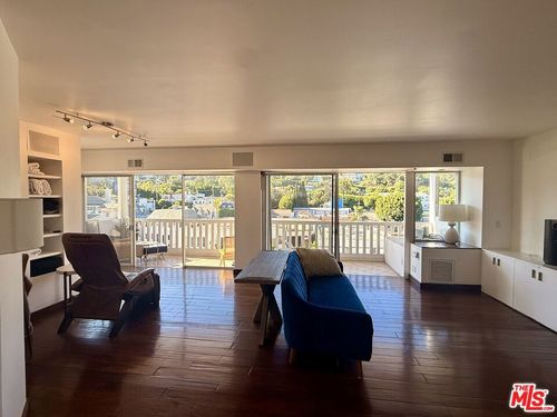 703-999 N Doheny Dr, West Hollywood, CA, 90069 | Card Image