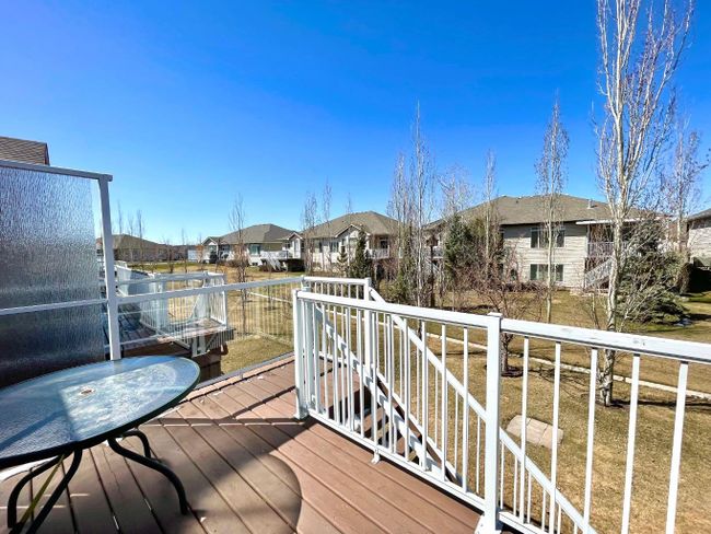 1909 Riverside Drive Nw, Home with 2 bedrooms, 2 bathrooms and 4 parking in High River AB | Image 38