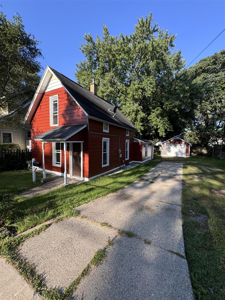 Towner Ave, Grand Rapids, MI 49507