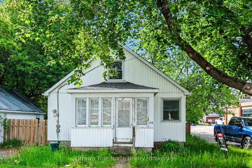 108 Maley St, Kemptville, ON, K0G1J0 | Card Image