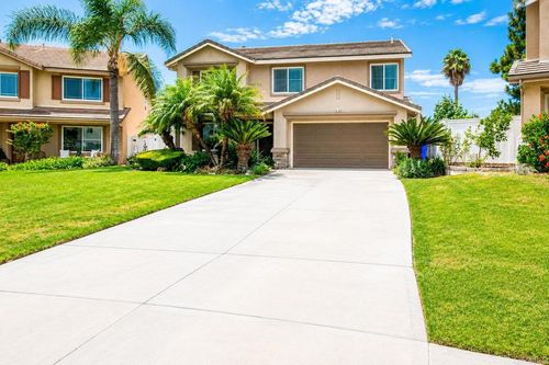 421 Lexington Circle, Oceanside, CA, 92057 | Card Image