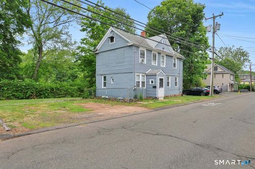 515 E Main St, Middletown, CT, 06457-4508 | Card Image