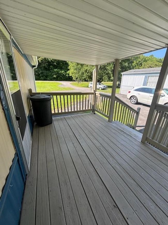 24894 Us Highway 19, House other with 2 bedrooms, 2 bathrooms and null parking in Cedar Bluff VA | Image 22