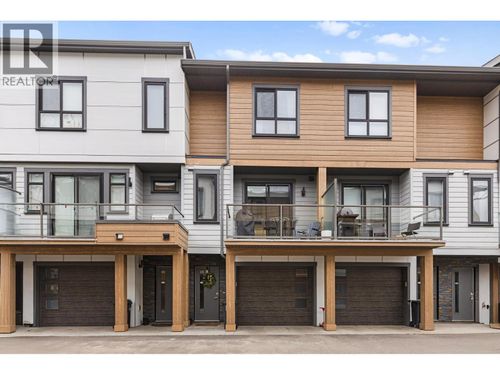 203-11581 Rogers Rd, Lake Country, BC, V4V1X8 | Card Image