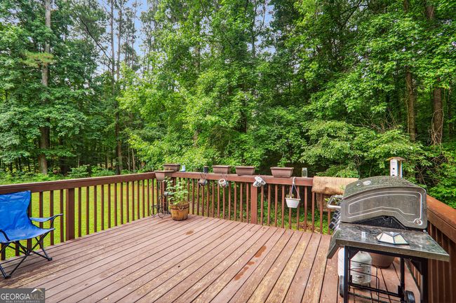 2932 Tree Top Rd, House other with 3 bedrooms, 3 bathrooms and 2 parking in Dacula GA | Image 18