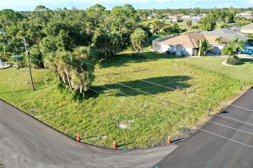 2 Sportsman Way, Rotonda West, FL, 33947 | Card Image