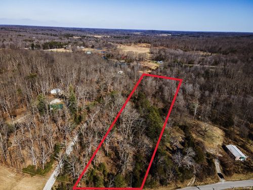 3002 Old State Rd, Henryville, IN, 47126-9151 | Card Image