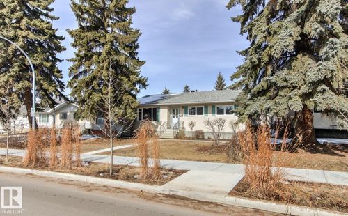 10716 52 Ave Nw, Edmonton, AB, T6H0P3 | Card Image
