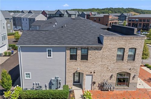 unit-201-303 Tillary Ln, Cranberry Twp, PA, 16066-7143 | Card Image