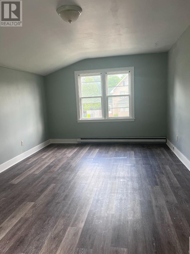 122 Pilgrim St, Home with 5 bedrooms, 2 bathrooms and null parking in Sault Ste. Marie ON | Image 12