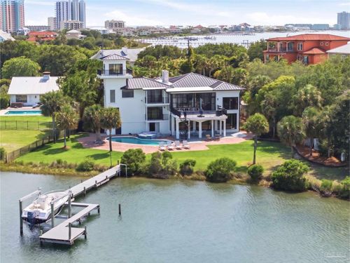 112 Matamoros Dr, Pensacola Beach, FL, 32561 | Card Image