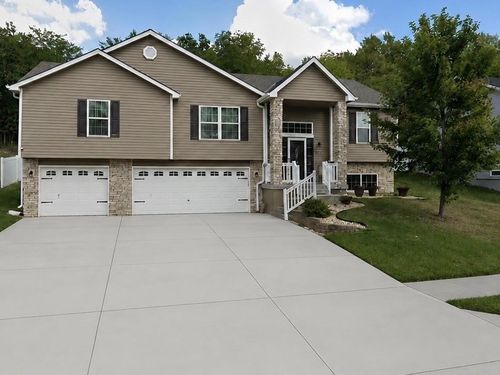 623 S Kisner Dr, Independence, MO, 64056-3071 | Card Image