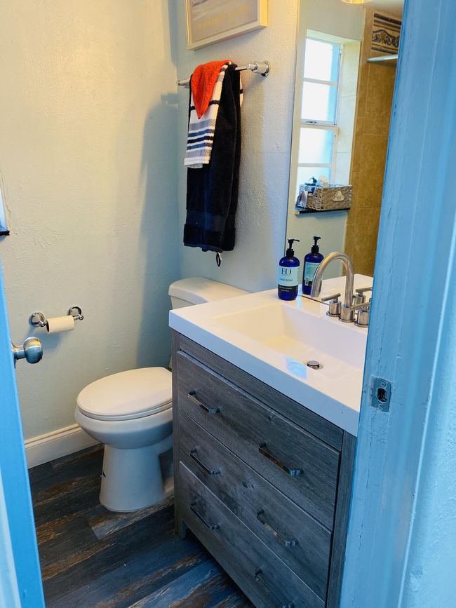 B - 725 S Orlando Ave, Home with 2 bedrooms, 1 bathrooms and null parking in Cocoa Beach FL | Image 7