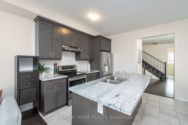 78 Heming Trail, House attached with 4 bedrooms, 3 bathrooms and 2 parking in Ancaster ON | Image 11