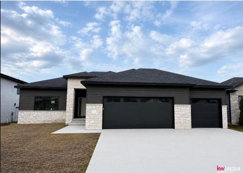 3653 Wilderness Hills Blvd, Lincoln, NE, 68516-5575 | Card Image