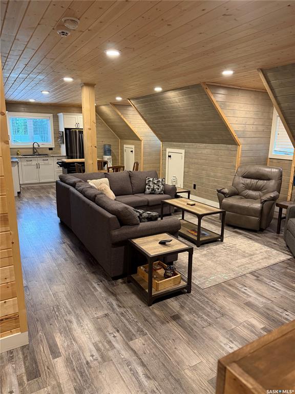 Residential in Green Lake 5