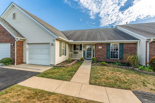 415 Retreat Ln, Marysville, OH, 43040-8636 | Card Image