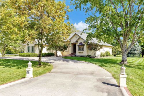 4603 Spyglass Dr, Hutchinson, KS, 67502-8080 | Card Image