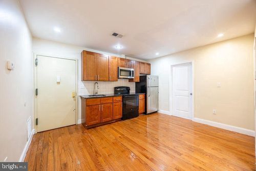 3b-4706 Chestnut St, PHILADELPHIA, PA, 19139-4613 | Card Image
