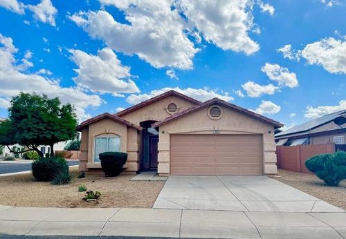 3903 W Goodman Dr, Glendale, AZ, 85308-7427 | Card Image