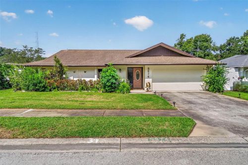 5674 Bay Pines Lakes Blvd, SAINT PETERSBURG, FL, 33708-4513 | Card Image