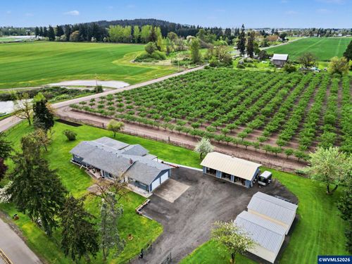 39142 Morningstar Rd Ne, Albany, OR, 97321-9540 | Card Image