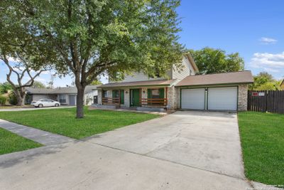 6530 Robin Frst, House other with 4 bedrooms, 3 bathrooms and null parking in San Antonio TX | Image 2