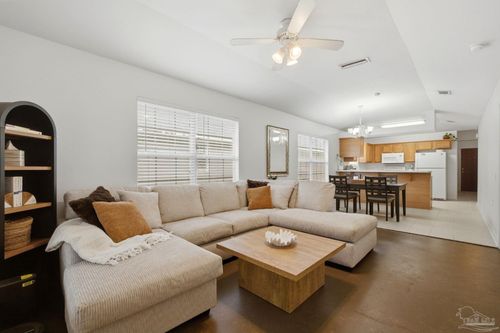 1237 Brownfield Rd, Pensacola, FL, 32526-5084 | Card Image