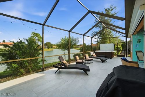 3948 Ruxton Rd, NAPLES, FL, 34116-7321 | Card Image