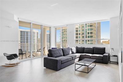 3112 - 801 Brickell Key Blvd, Condo with 2 bedrooms, 2 bathrooms and null parking in Miami FL | Image 2