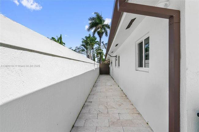 14288 Sw 21 St Ter, House other with 4 bedrooms, 4 bathrooms and null parking in Miami FL | Image 73