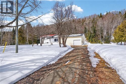 475 Sunset Dr, Dalhousie, NB, E8C2M4 | Card Image