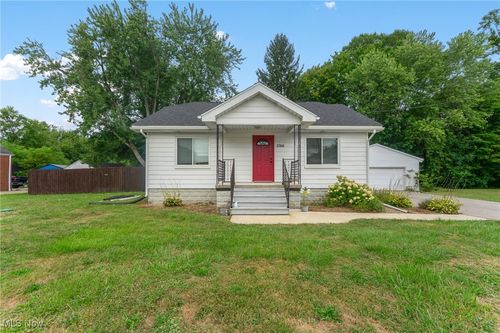 3768 Tod Ave Nw, Warren, OH, 44485-1330 | Card Image