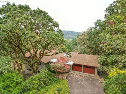 1265 Nw Heather Dr, Corvallis, OR, 97330-3010 | Card Image