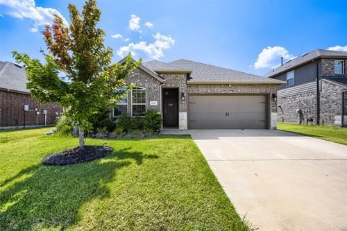 11417 Culberson Dr, Aubrey, TX, 76227-8071 | Card Image