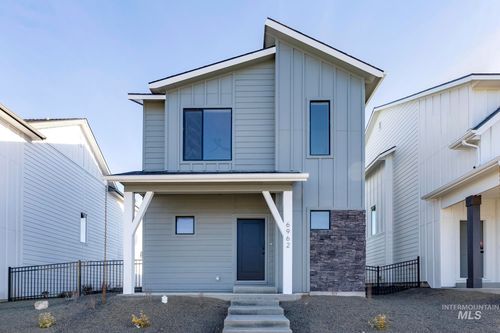 4278 N Camp Creek Ave, Meridian, ID, 83646-2077 | Card Image