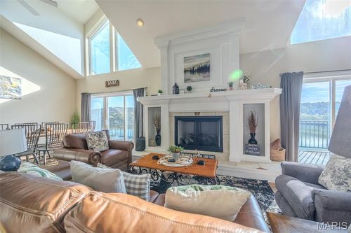 unit-4a-426 Cedar Heights Dr, Camdenton, MO, 65020-8787 | Card Image