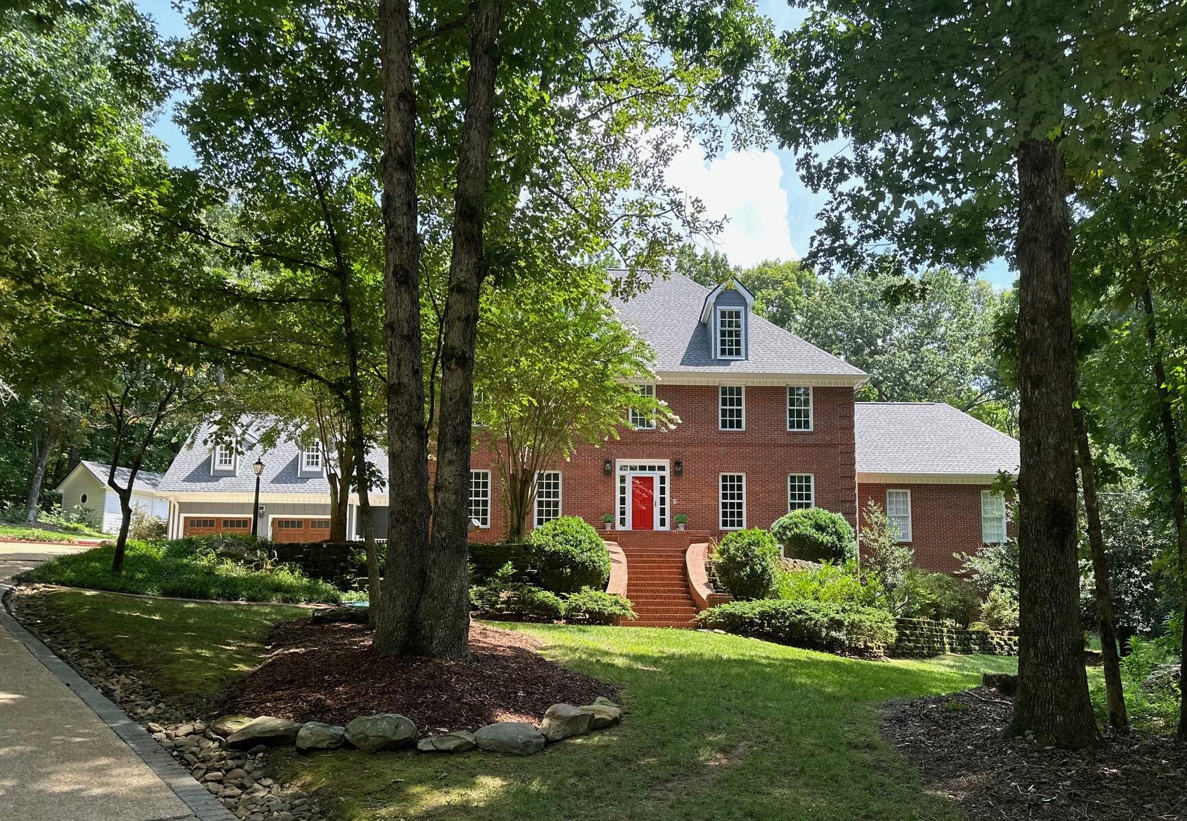 Laurel Springs Way, Signal Mountain, TN 37377
