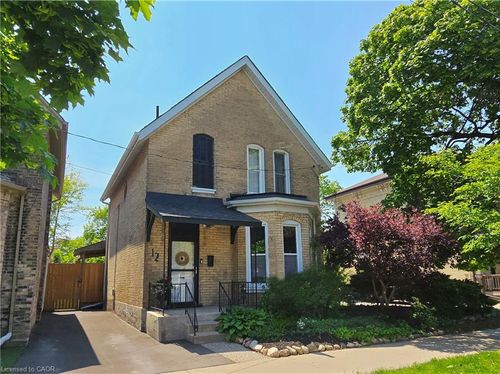12 Pearl St, Brantford, ON, N3T3N4 | Card Image