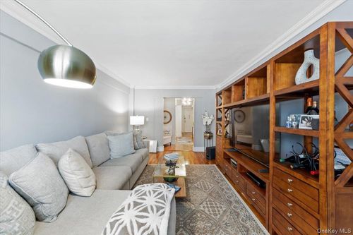 3k-3555 Kings College Place, New York, NY, 10 | Card Image