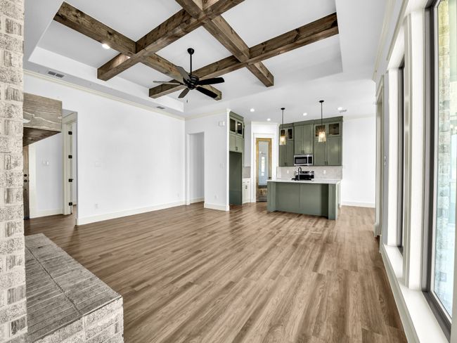 10016 Valley Oak Ct, House other with 5 bedrooms, 2 bathrooms and null parking in Springtown TX | Image 8