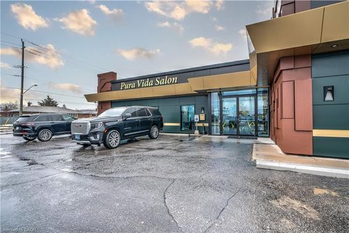 10-366 Hwy 8, Stoney Creek, ON, L8G1E8 | Card Image