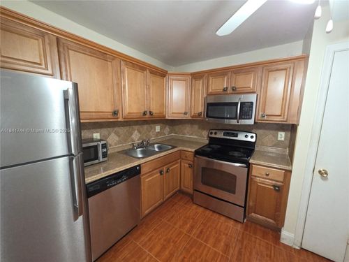 apt-110-4821 Nw 22nd Ct, Lauderhill, FL, 33313-3408 | Card Image