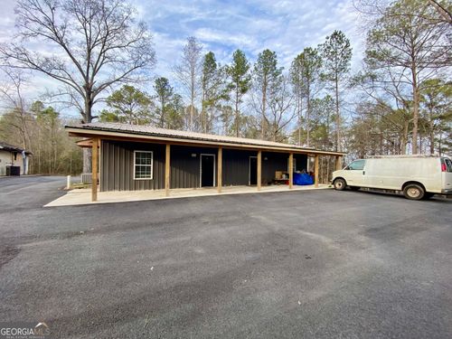21 Old Carrollton Rd, Newnan, GA, 30263-3930 | Card Image