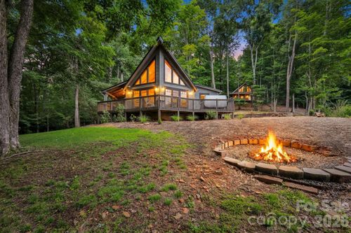 1416 Indian Lake Dr, West Jefferson, NC, 28694-9175 | Card Image