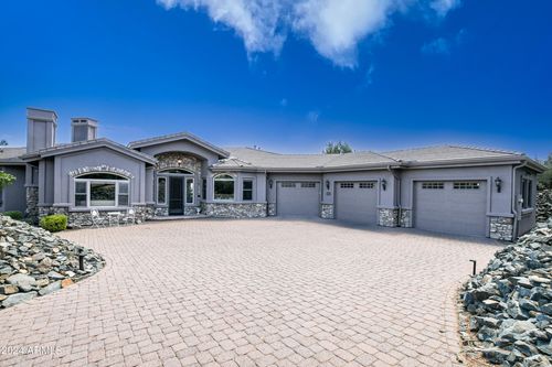 461 Rockrimmon Cir, Prescott, AZ, 86303-5719 | Card Image