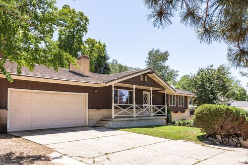 877 200, Farmington, UT, 84025-2102 | Card Image