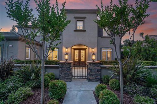1887 Shafer Ave, Morgan Hill, CA, 95037-7237 | Card Image