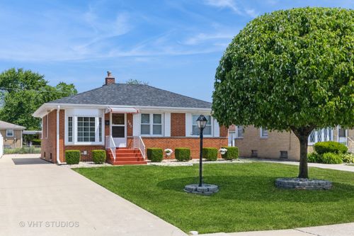 205 W 29th Pl, South Chicago Heights, IL, 60411-4758 | Card Image